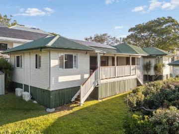 Elevated Post War Charm on 675m2