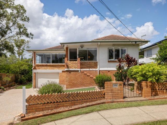Elevated Post War Family Home with Leafy Outlooks & Versatile Dual Level Living