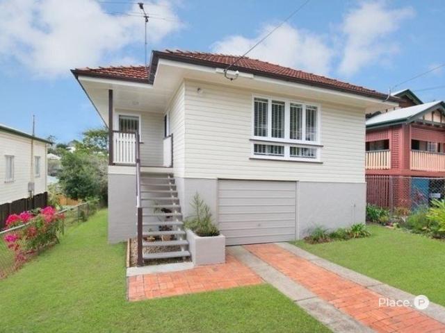 AUCTION this Saturday at 12pm on site