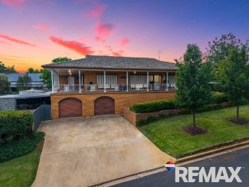 Junee, New South Wales, Marinna - Equipped kitchen