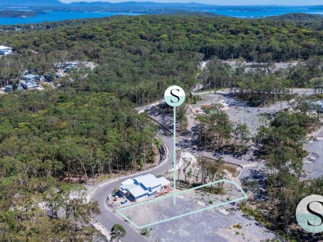 Elevated, Private & Immersed in Nature Build Your Dream Home In Picturesque Murrays Beach