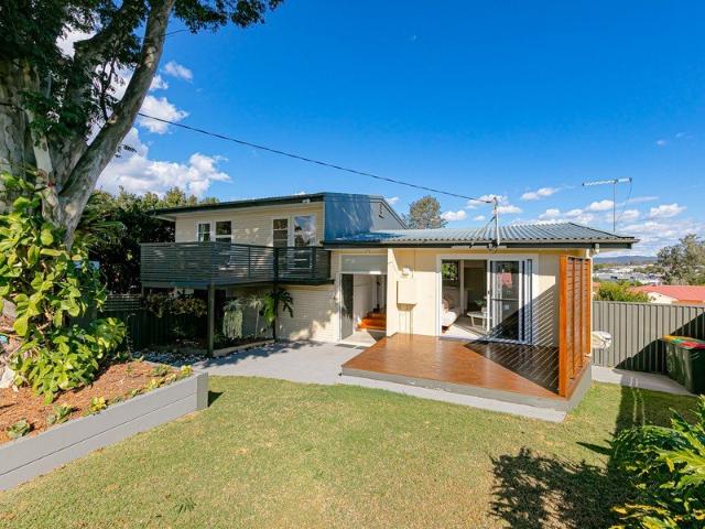 ELEVATED QUIET STREET 931SQM BLOCK