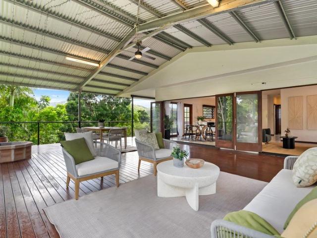 Elevated Rainforest Living | Walk to Kuranda Village