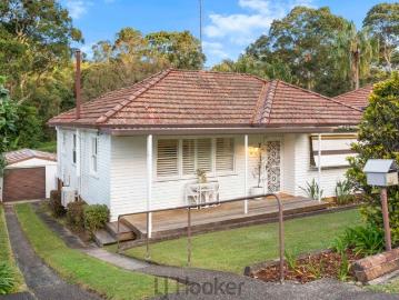 Elevated Reserve Side Living in the Heart of Kotara