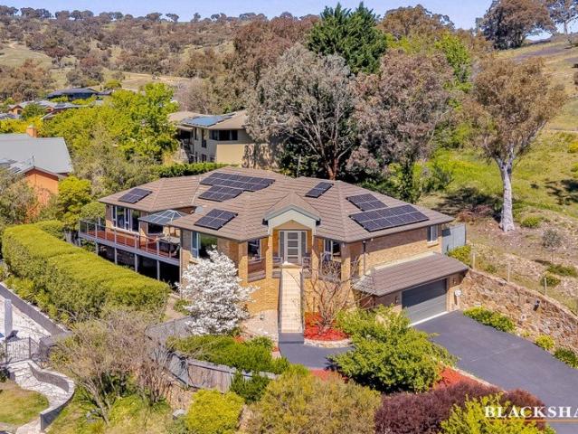 Elevated Reserve Side Living with Spectacular Canberra Views