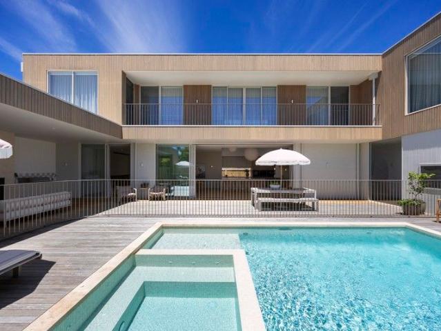 Elevated Resort Style Design Moments from Tyrone Foreshore