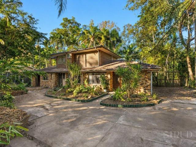 Elevated Riverfront Landholding with Room to Dream