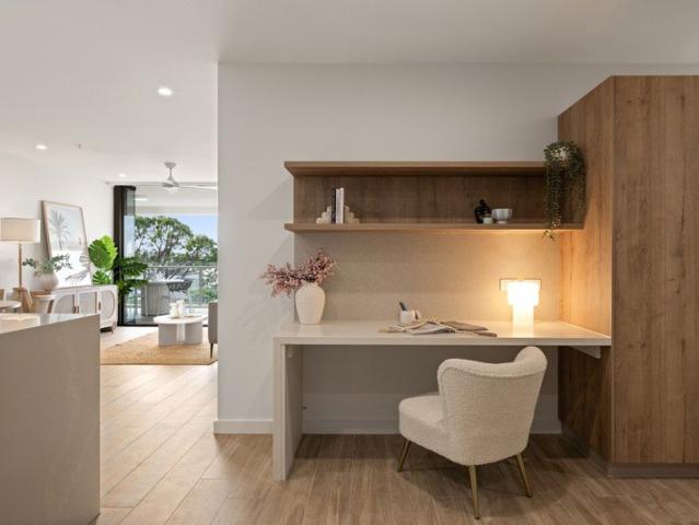 Elevated Serenity Living with an Exceptional Entertainer's Balcony