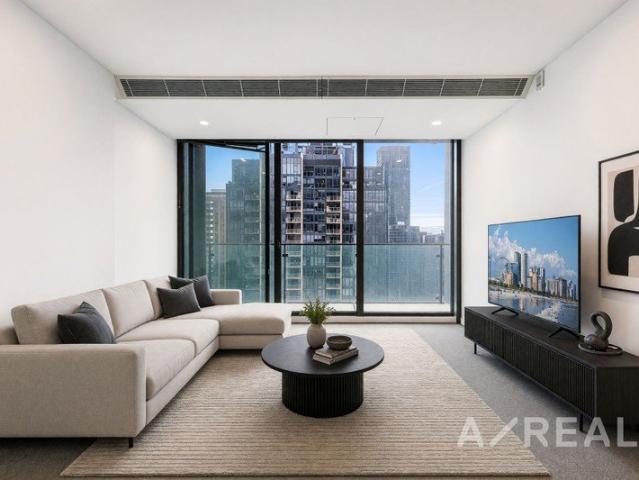 Elevated Southbank Living with Spectacular City Views