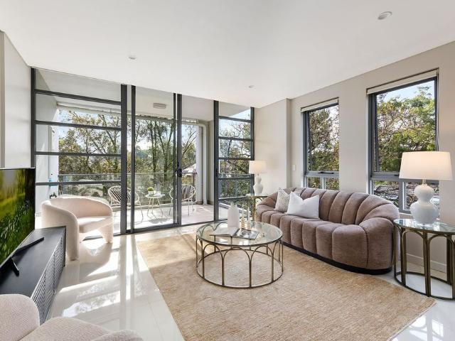 Elevated Sub Penthouse Living: Two Bedrooms Plus a Dedicated Separate Study