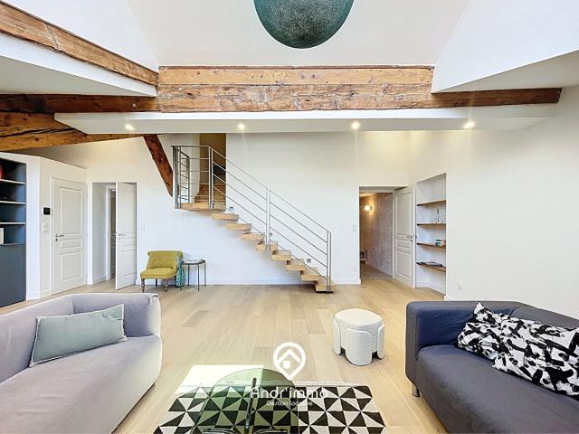 ELEVIA – Duplex meublé de 100m² carrez + 51m² hors carrez – LYON 02 CARNOT