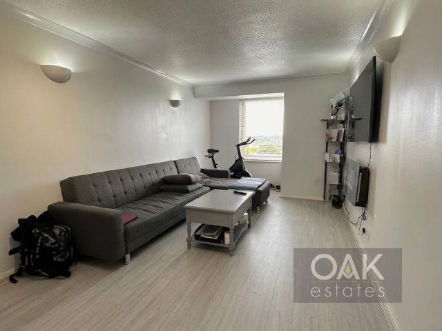 Eleanor Way, Waltham Cross EN8, 1 bed flat to rent, £1,300 pcm | PrimeLocation