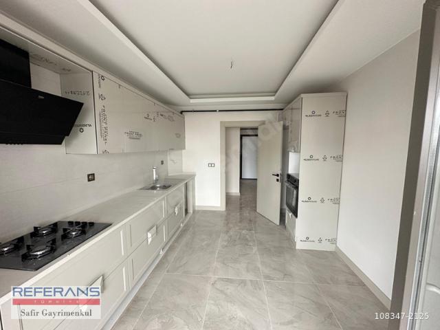 ÇELEBİ PODYUM DA KÖŞE TİP KİRALIK 3+1 ARA KAT DAİRE