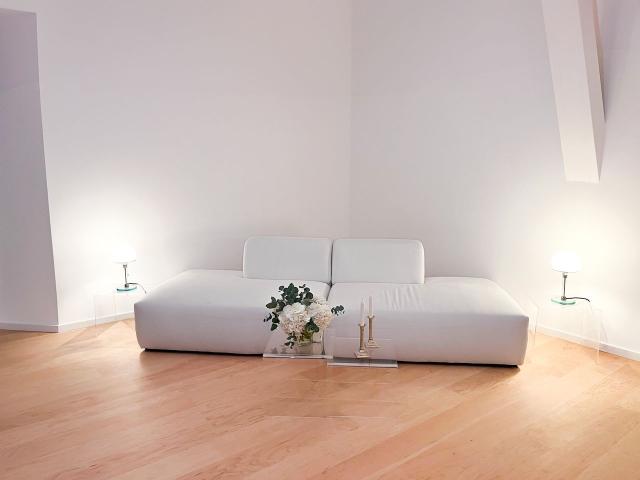 Elegant maisonette apartment with a view of the Rhine – stylish living in Düsseldorf Kaiserswerth, Dusseldorf Amsterdam Apartments for Rent