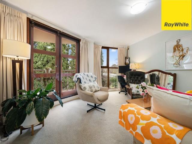 Elegant Manuka Apartment