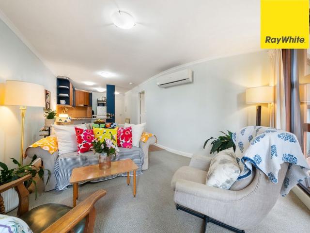 Elegant Manuka Apartment