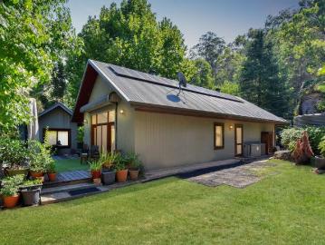 Elegant Mountain Hideaway