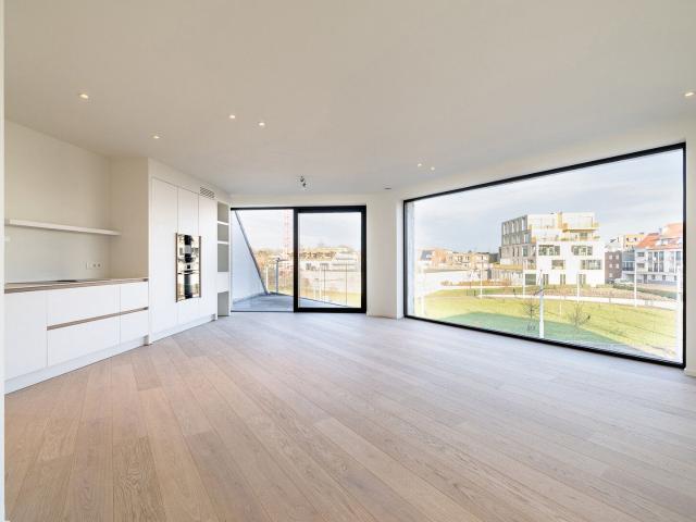 Elegant new apartment in a central location in Knokke