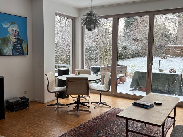 Elegant newly built apartment in Weißensee with private terraces and high end furnishings