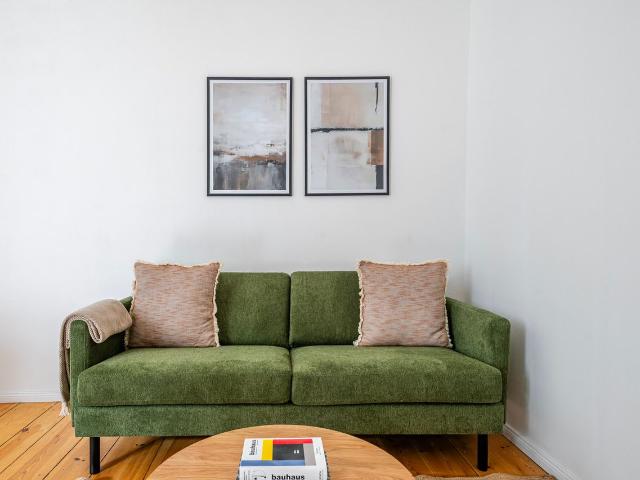 Elegant One Bedroom Apartment in Trendy Kreuzberg, Berlin Amsterdam Apartments for Rent
