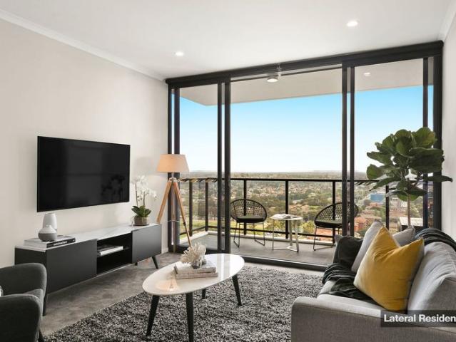 Elegant One Bedroom Unit in Luxurious Building