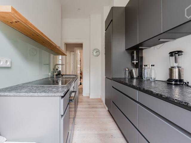 Elegant and Renovated Apartment in Berlin’s Bergmannkiez, Berlin Amsterdam Apartments for Rent