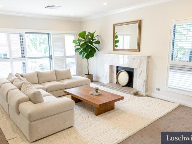 Elegant And Spacious Apartment at The Manors on Telegraph Road