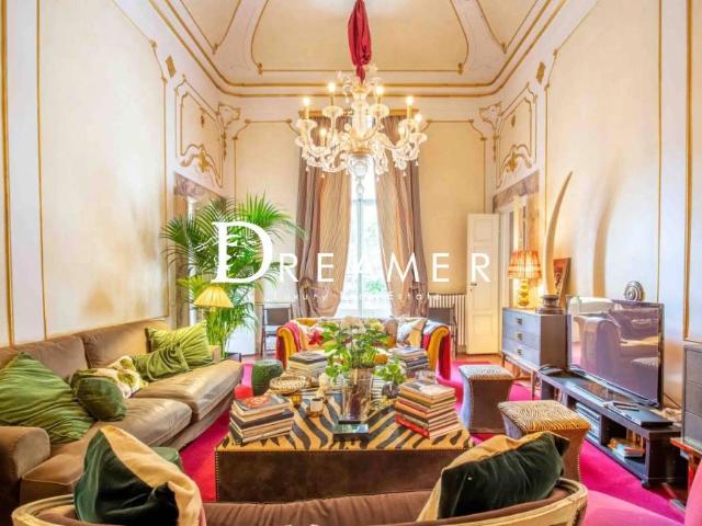 Elegant Apartment in the Center of Florence