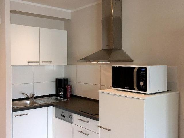 Elegant apartment in the popular quarter Düsseldorf Derendorf, Dusseldorf Amsterdam Apartments for Rent