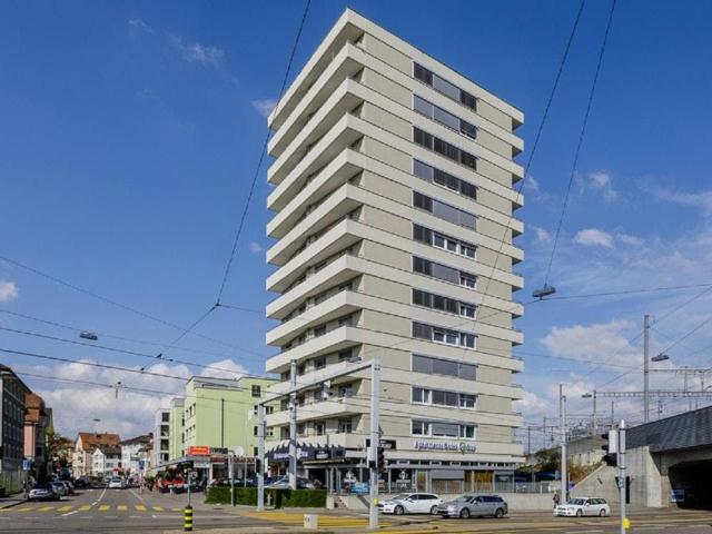 Elegant Apartment in Zurich Oerlikon – Fully Furnished & Well Connected, Zurich Amsterdam Apartments for Rent