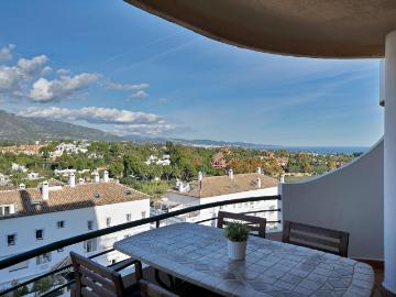 Elegant Apartment in Marbella, Costa del SolSitu.