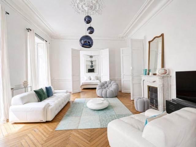 Élégant appartement haussmannien