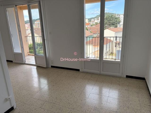 Élégant Appartement T3 avec Garage et terrasse sur Alès