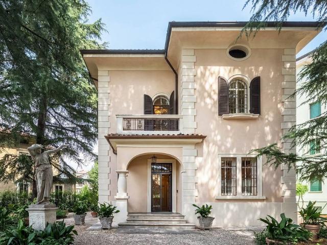 Elegant Art Nouveau Villa in a Private Park