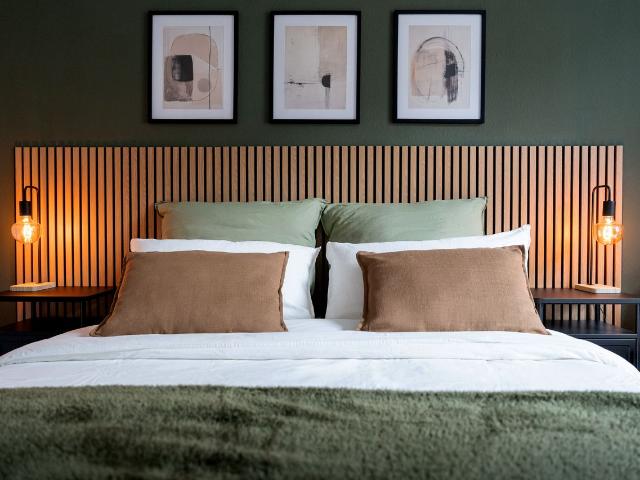 Elegant City Apartment in Damenviertel • Walk Everywhere, Jena Amsterdam Apartments for Rent