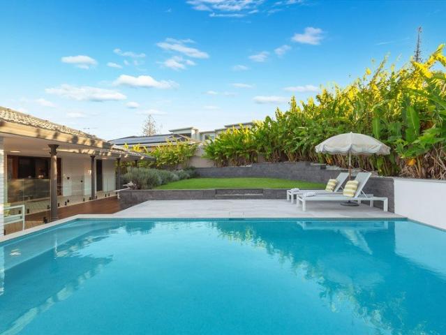 Elegant Coastal Living in Banora Point
