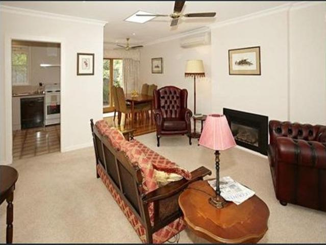 Elegant Coastal Living in the Heart of Sandringham