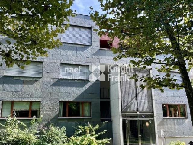 Elégant duplex au coeur de Cologny