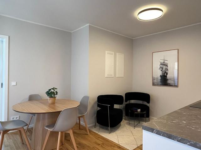 Elegant Designer Studio near Sanssouci Park – Fully Furnished & Light Filled, Potsdam Amsterdam Apartments for Rent
