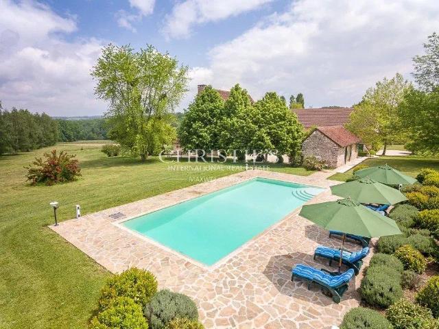 Elégant domaine du 19ème siècle près de Thiviers 243m² Thiviers