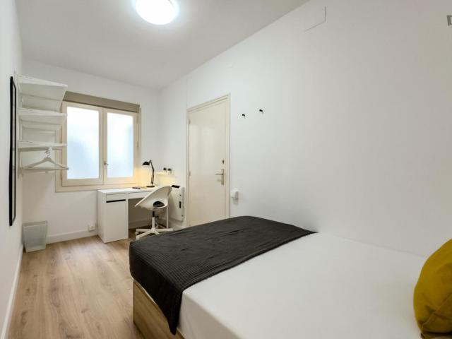 Elegant double bedroom in Dreta de l'Eixample