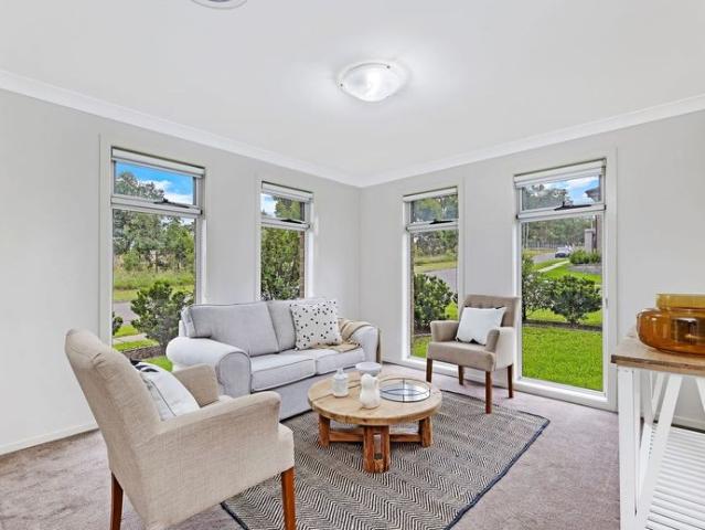 Elegant Double Storey Family Home in Prime Location!