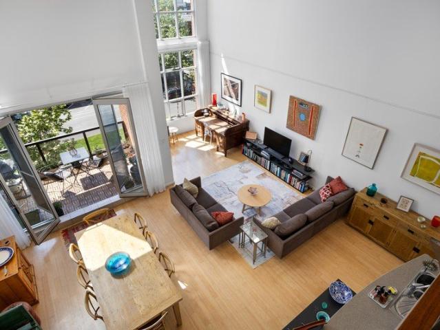 Elegant & Expansive Light Filled Residence of 173sqm of Luxe City Living!