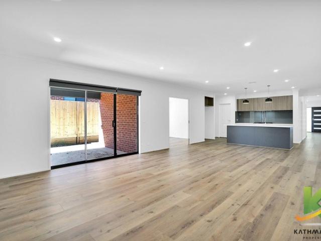 Elegant Family Home for Rent in Olivine Estate, Donnybrook