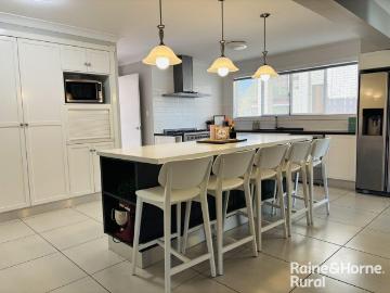 House for sale in Roma, Orallo - Garden