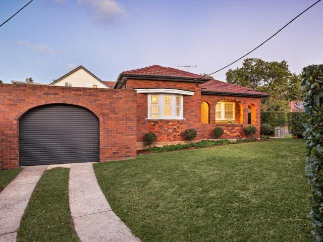 Elegant family living in a prized parkside setting