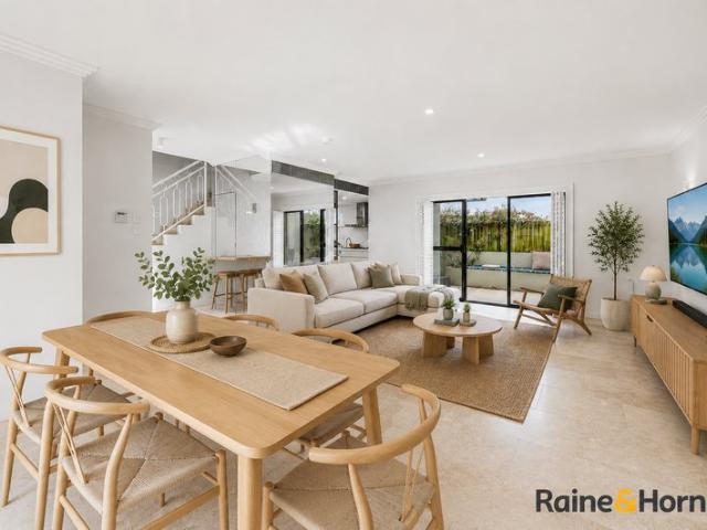 Elegant Family Living in a Prime Rose Bay Setting