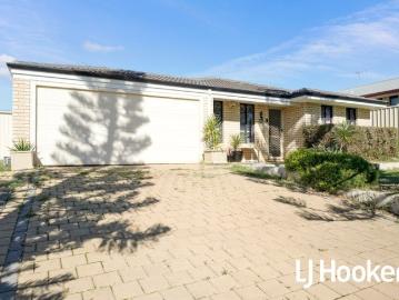 Elegant Family Living in a Quiet and Convenient Location