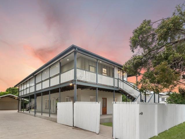 Elegant Family Living in the Heart of Hyde Park Yard Maintenance Included