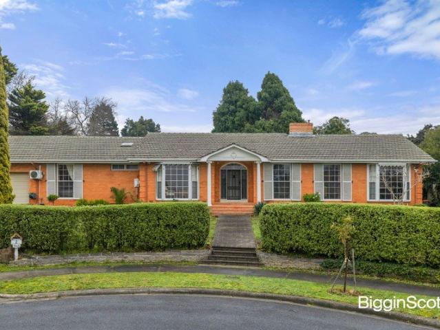 Elegant Family Living with GRZ2 Potential